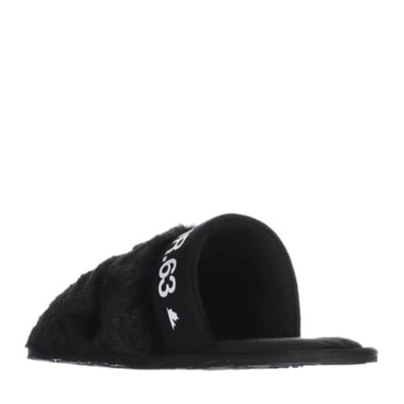 NEW Pajar Women Stevie Black Vegan Plush Faux Fur Cozy Slipper Text Print Trim - Picture 4 of 5